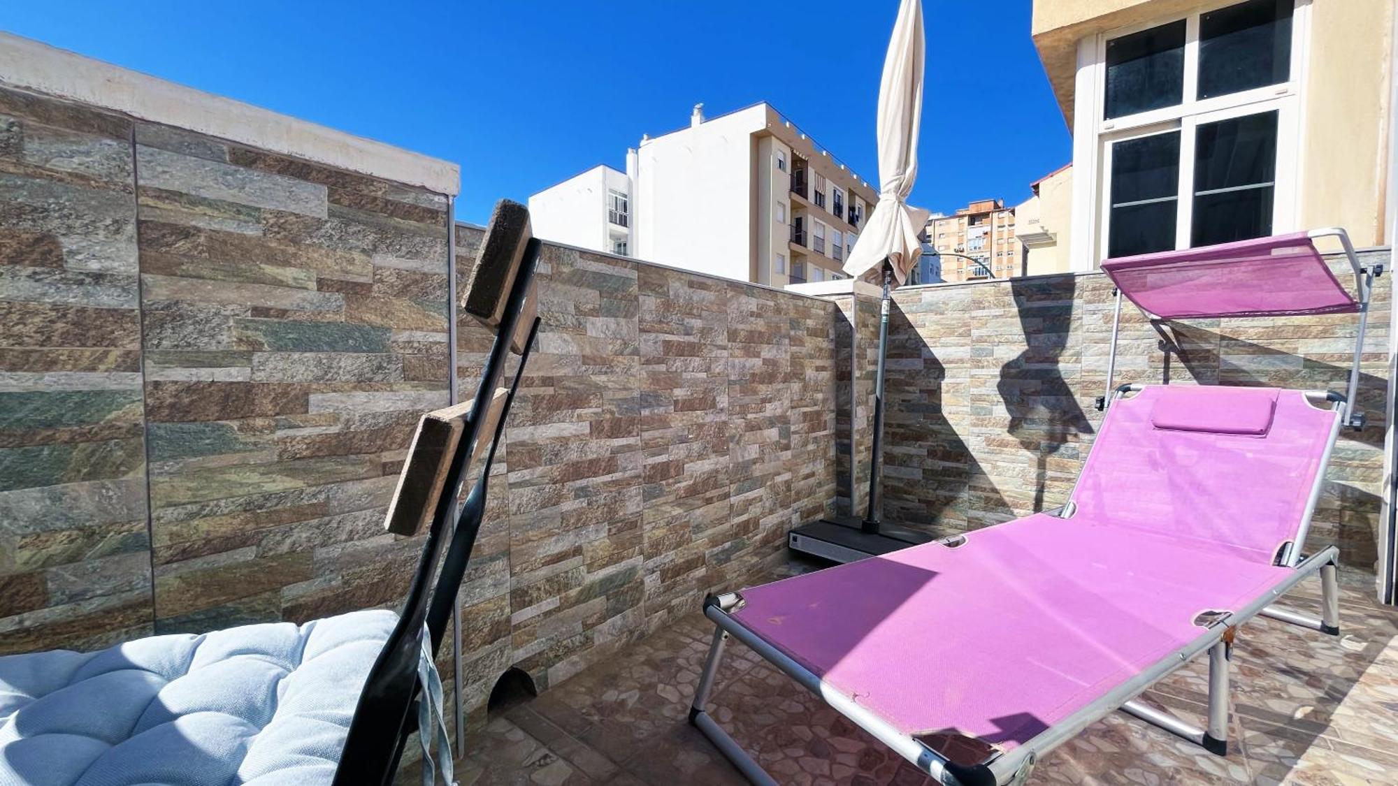 شقة A 5 Minutos De La Playa Con Terraza En مالقة المظهر الخارجي الصورة